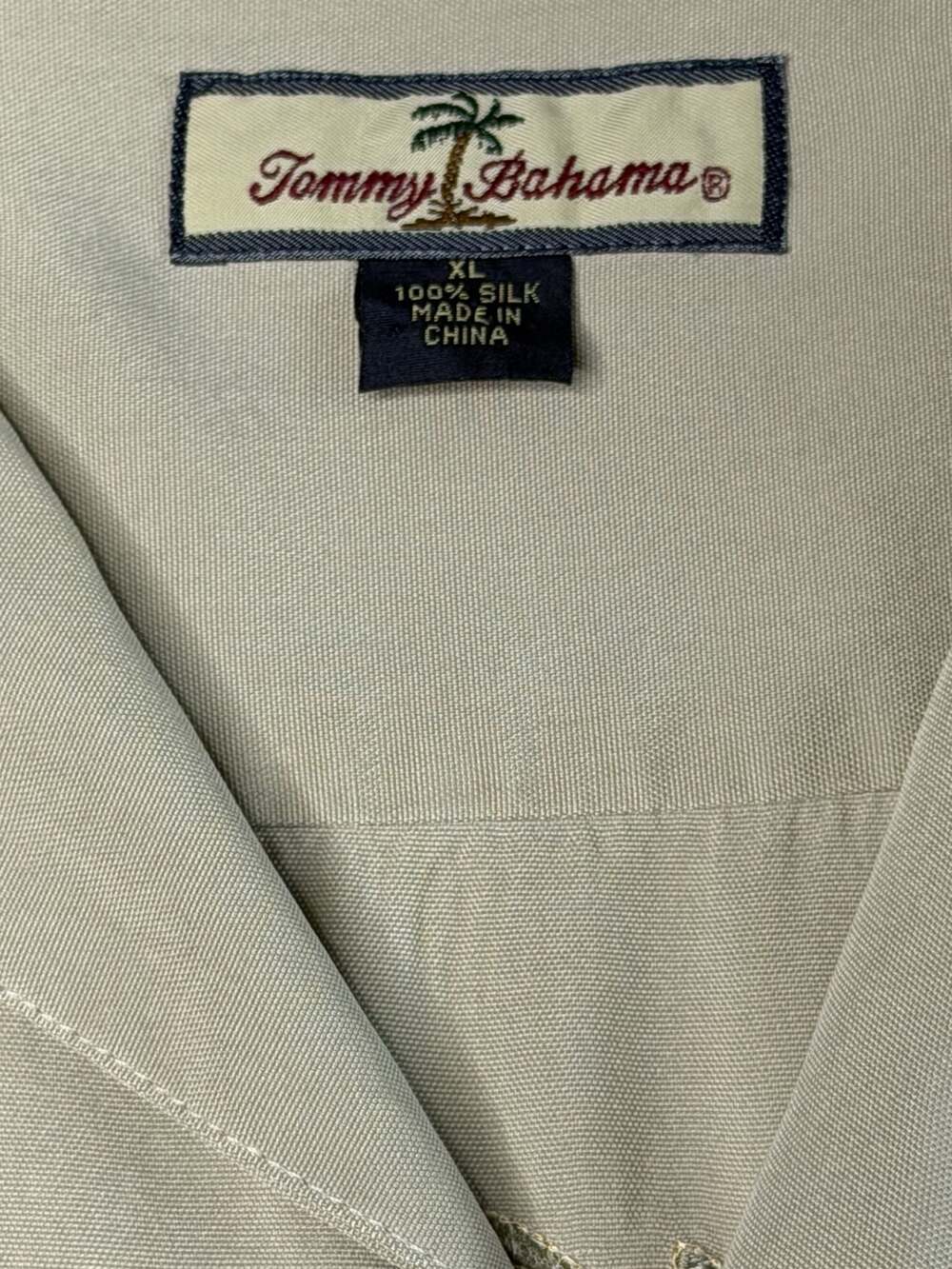 Tommy Bahama Liquid Asset 100% Silk Camp Shirt XL Beige Embroidered Martini